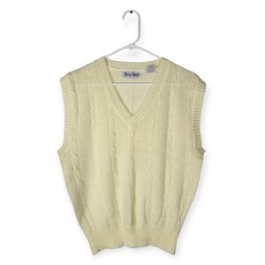 Vintage 80s Lightweight Cable Knit Butter Yellow Sweater Vest